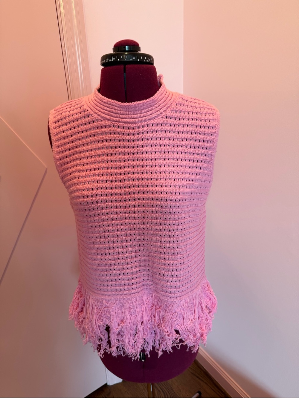 Sleeveless Pink Crochet Fringe Top - Unbranded